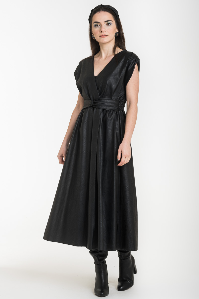 Μαύρο Αμάνικο Μίντι Φόρεμα Δερματίνη Κρουαζέ