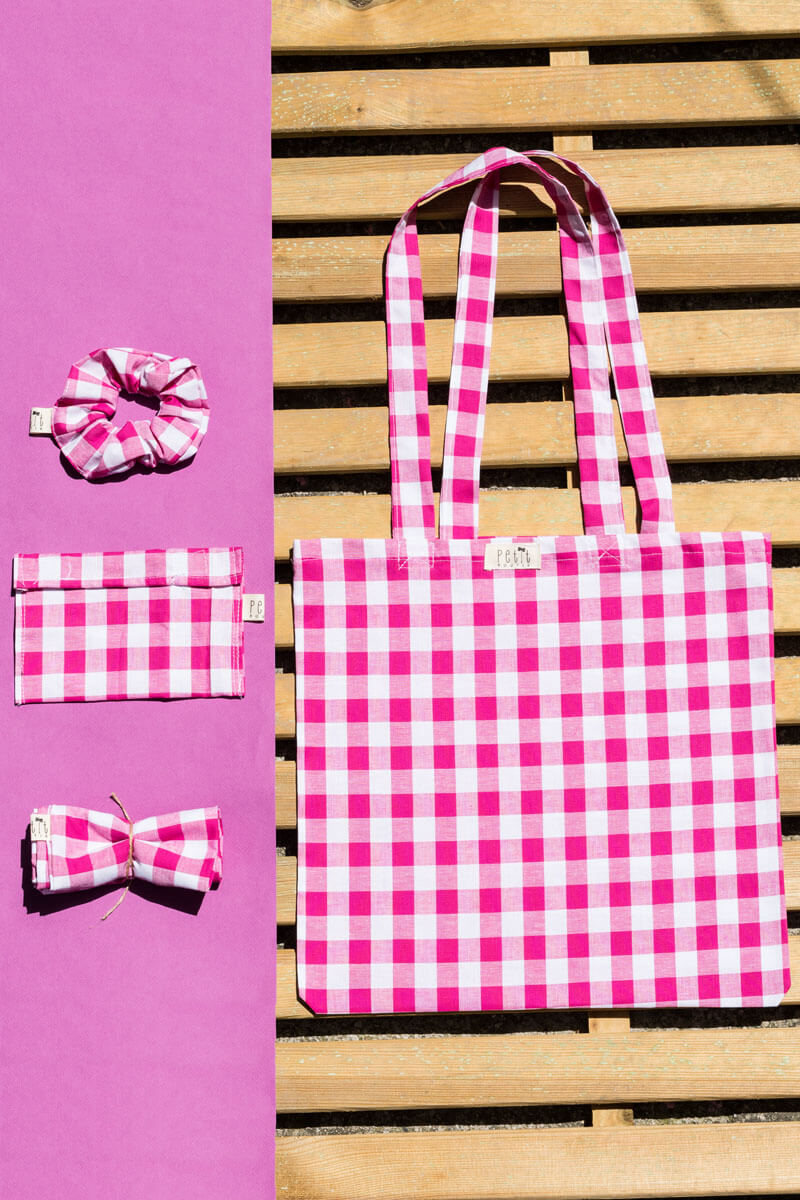 Summer Gift Set of 4 Ροζ Καρό Τσάντα, Νεσεσέρ, Κορδέλα & Scrunchie Petit Boutik