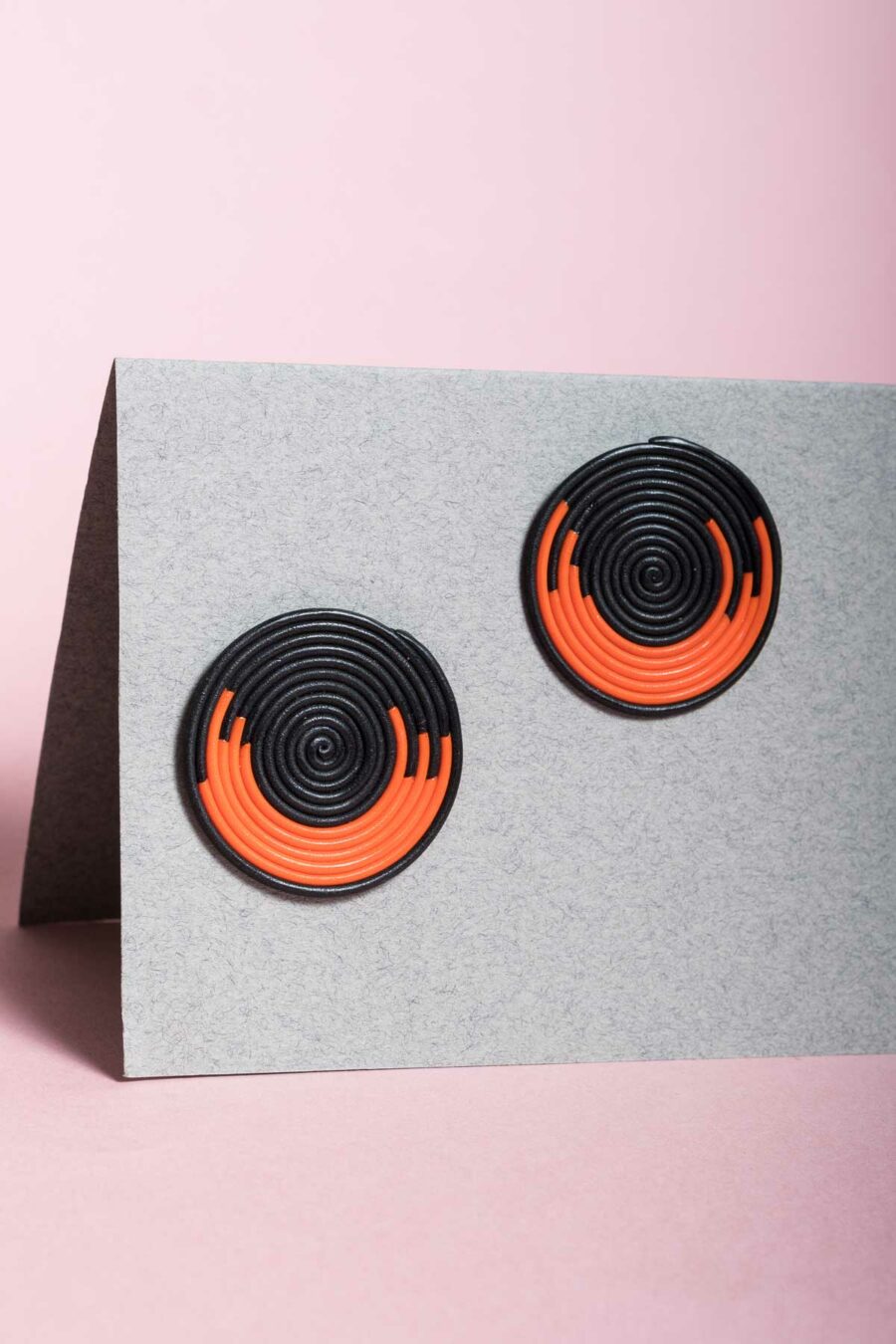 Disk Χειροποίητα Καρφωτά Σκουλαρίκια Πορτοκαλί By Petit Boutik